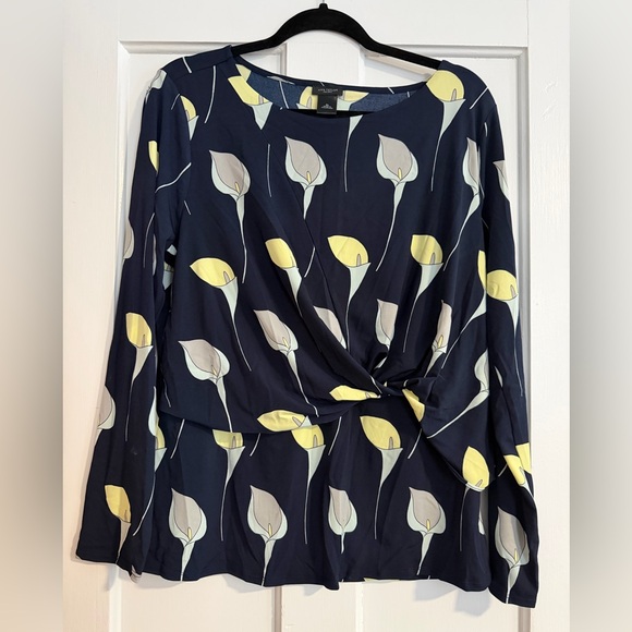 Ann Taylor Factory Tops - Ann Taylor Factory Navy Leaf Print Twist Blouse XL
